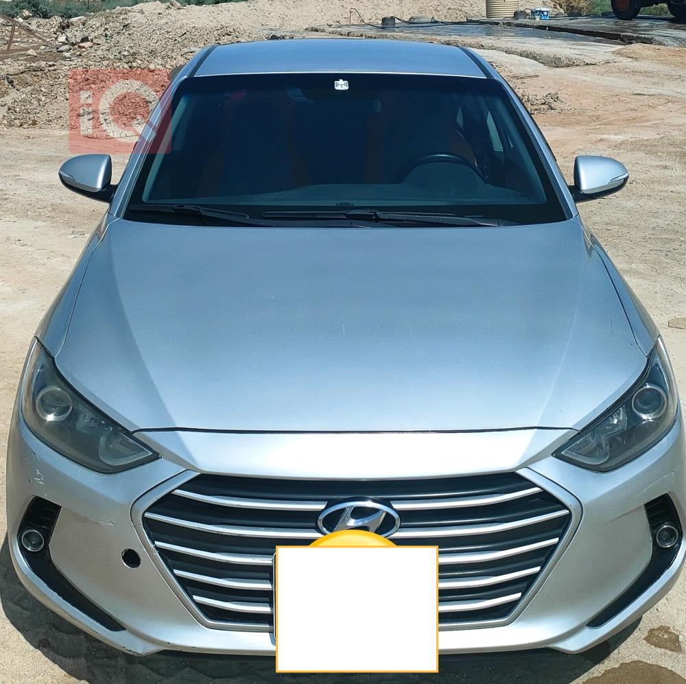 هیوندای ئەلەنترا
